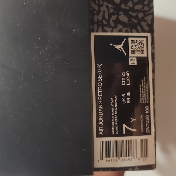 Jordan 3 Retro - Picture 7 of 7